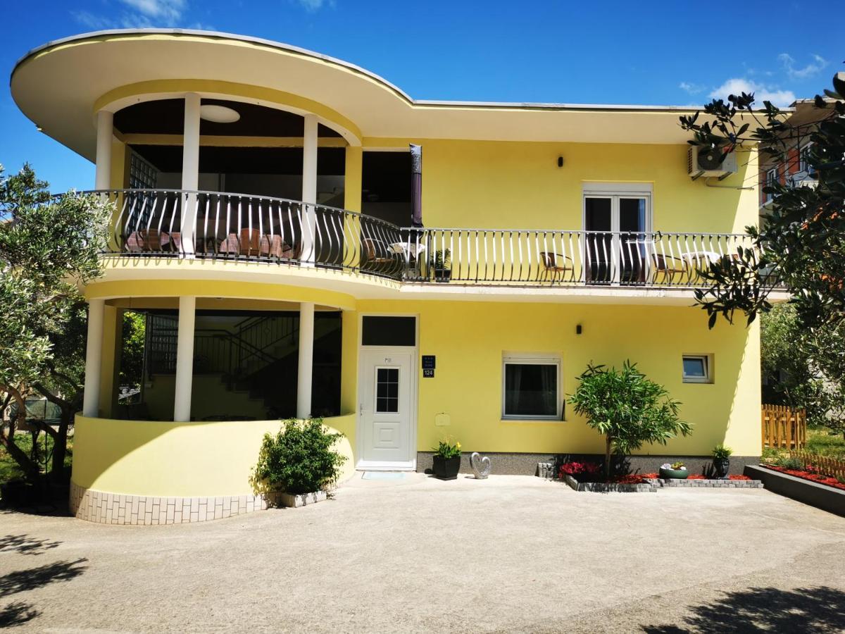 Villa Dalma Tučepi Exterior foto